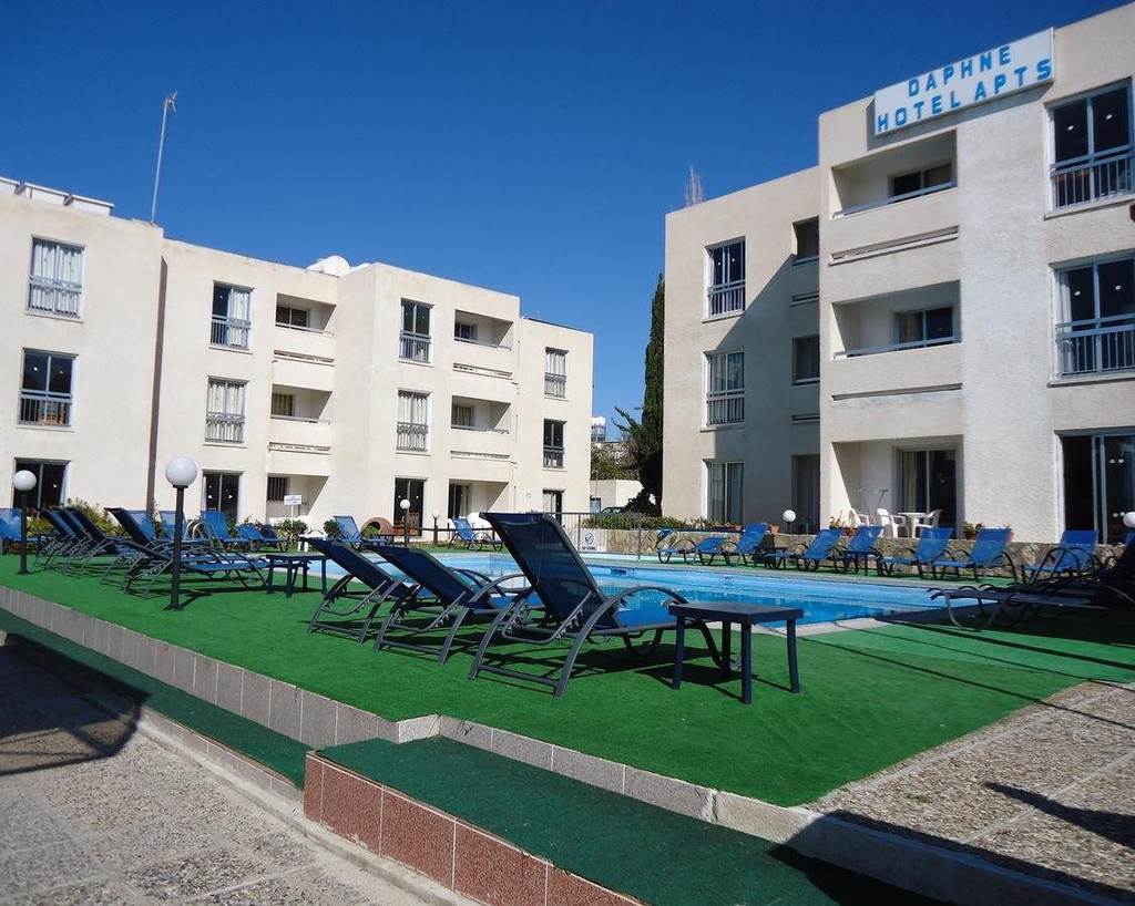 Daphne Hotel Apartments (Adults Only) Paphos Extérieur photo