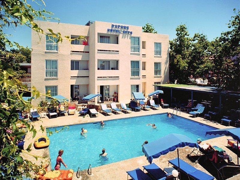 Daphne Hotel Apartments (Adults Only) Paphos Extérieur photo