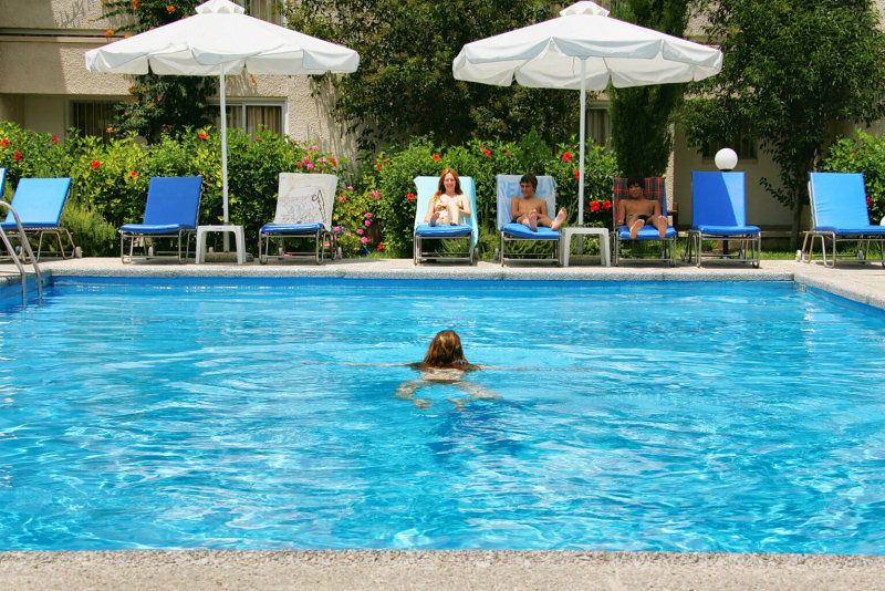 Daphne Hotel Apartments (Adults Only) Paphos Extérieur photo