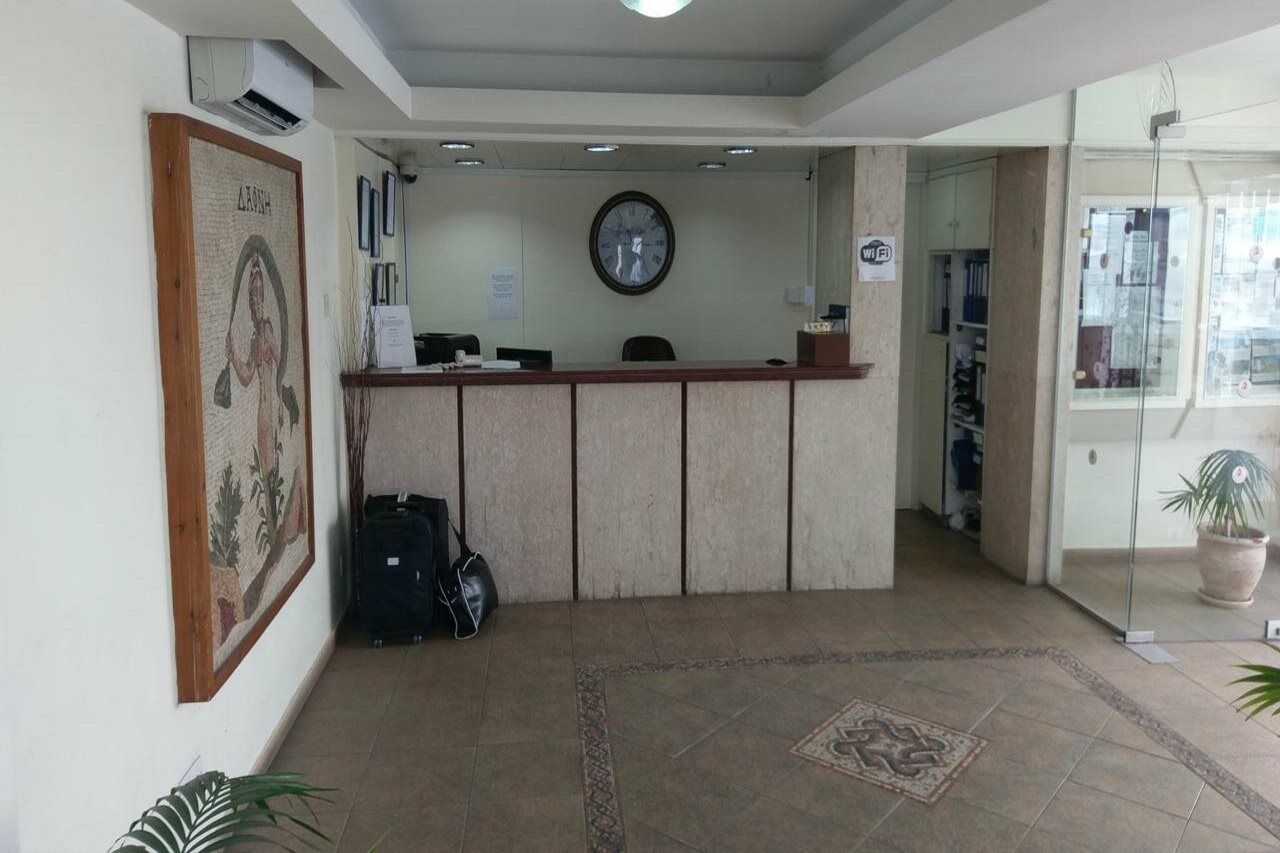 Daphne Hotel Apartments (Adults Only) Paphos Extérieur photo